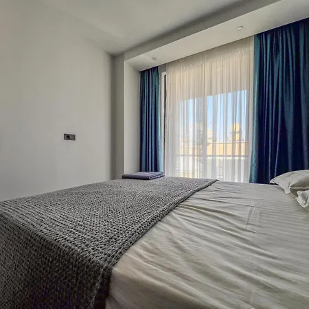 Center Luxury Flate Royal Premium Lejlighed *